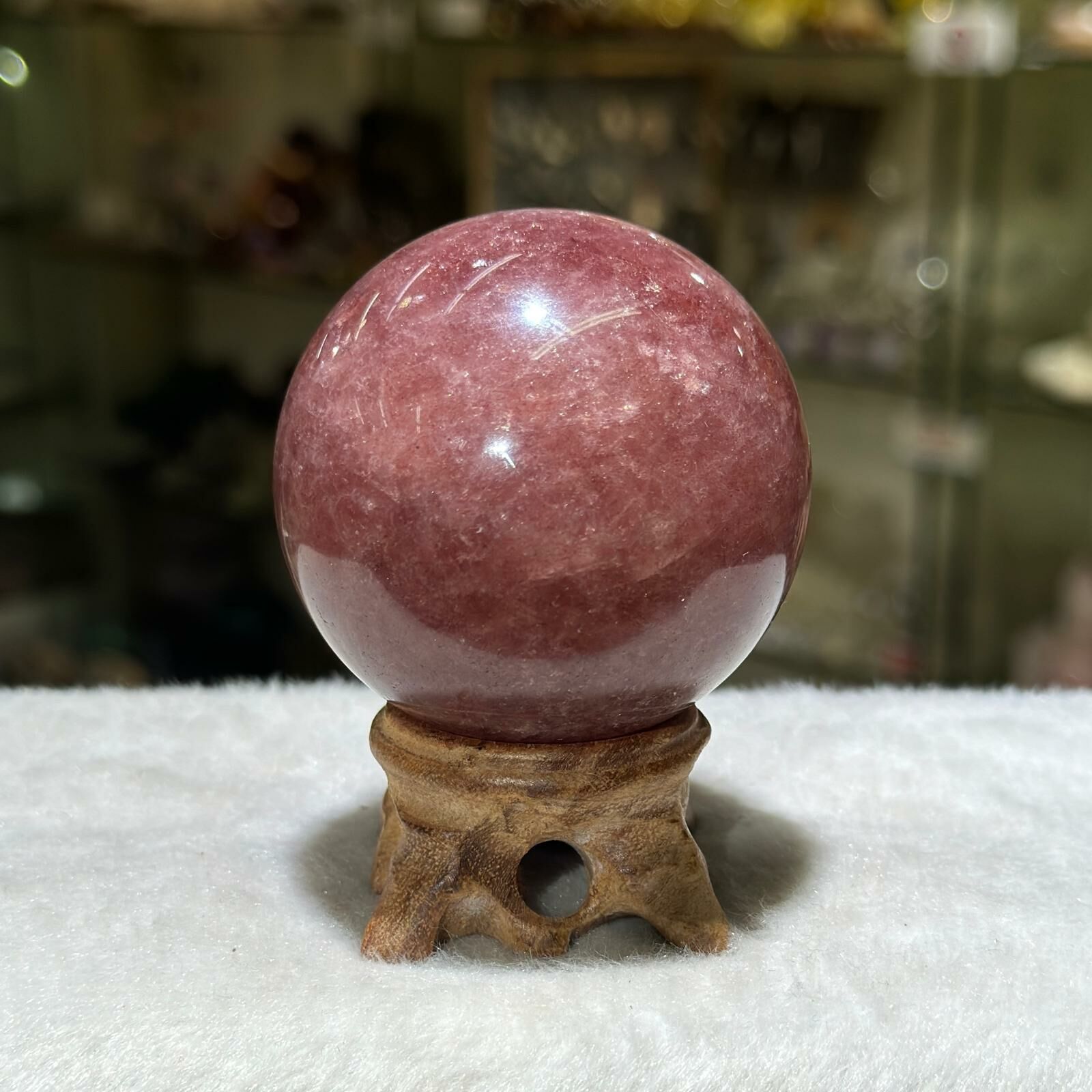 草莓晶 球 - 6cm+/- (不連座)