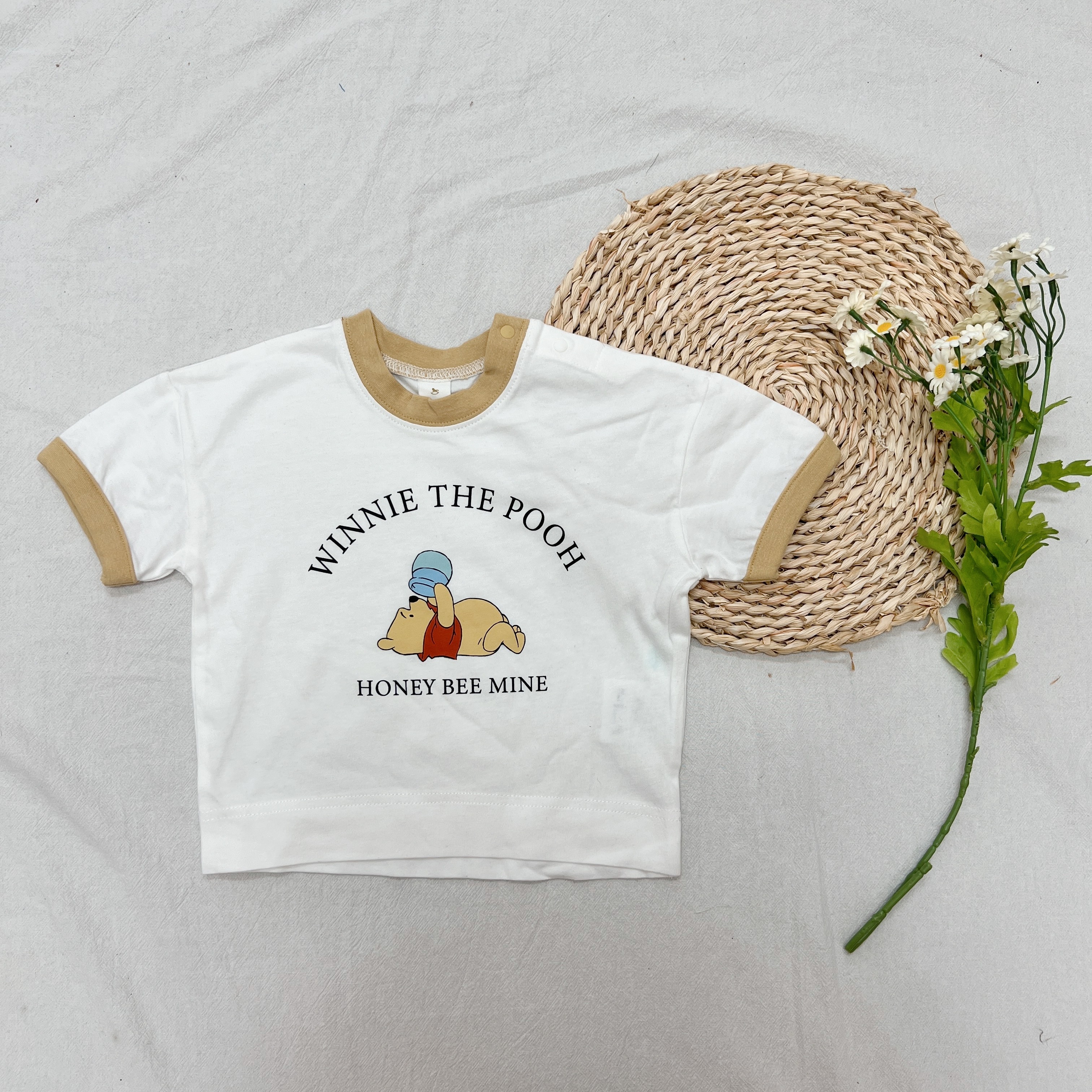 日單 𝐂𝐨𝐭𝐭𝐨𝐥𝐢 Winnie the Pooh 包邊上衣