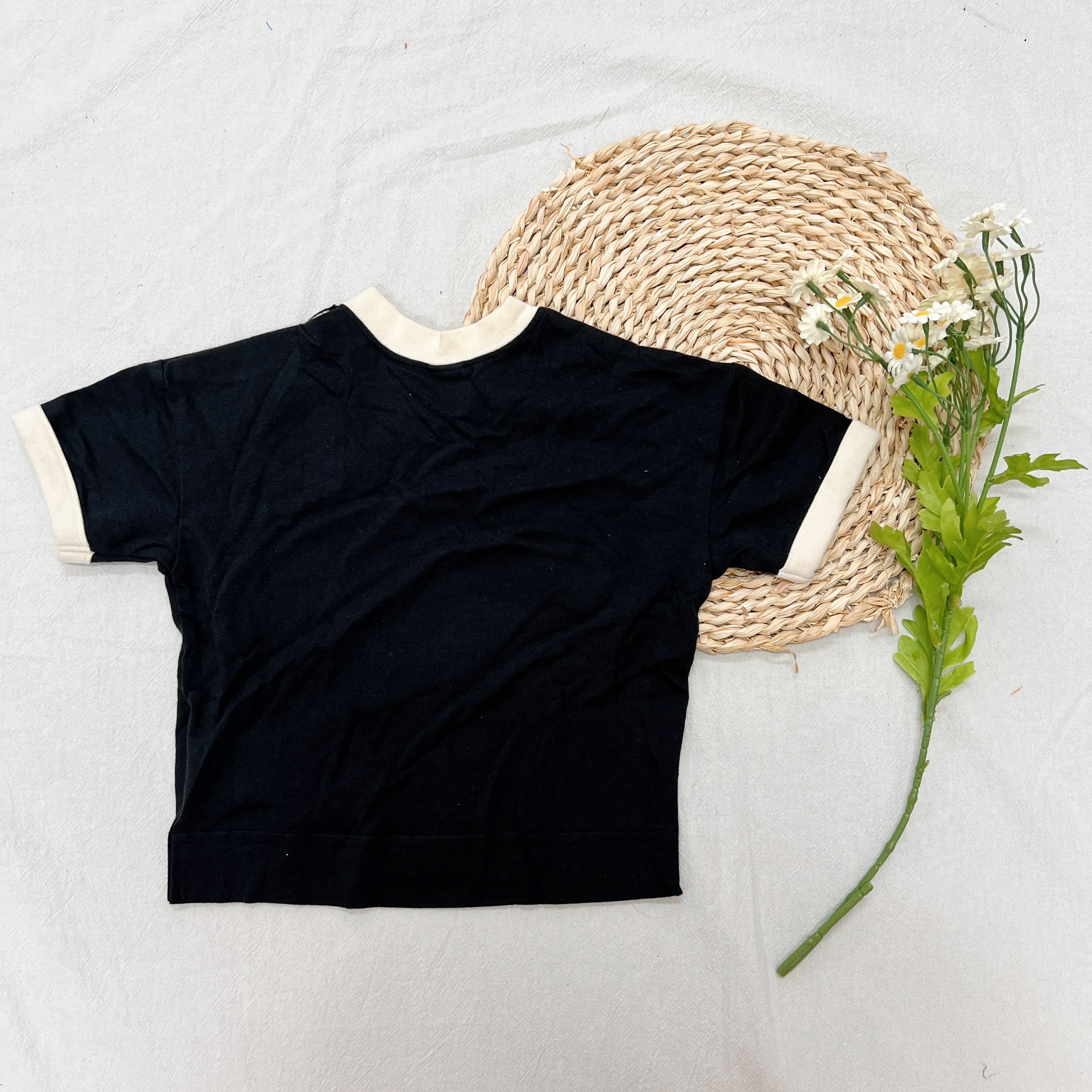 日單 𝐂𝐨𝐭𝐭𝐨𝐥𝐢 Little Scamp包邊上衣