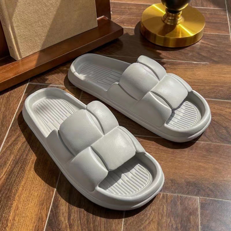 Hot selling home non-slip soft-soled slippers (40-45 sizes gray) [please contact customer service to confirm the delivery size after placing the order]