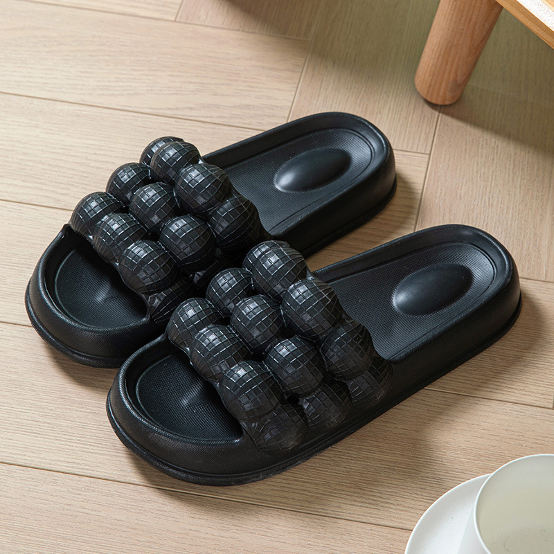 Popular home non-slip soft-soled slippers (40-45 sizes, black) [please contact customer service to confirm the delivery size after placing the order]