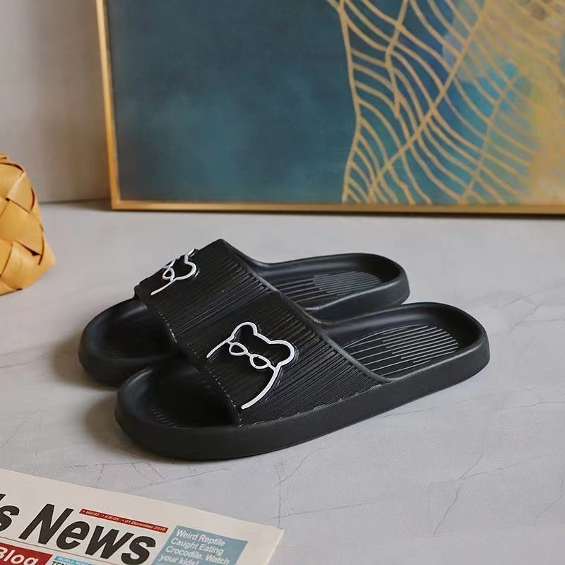 Popular home non-slip soft-soled slippers (40-45 sizes, black) [please contact customer service to confirm the delivery size after placing the order]