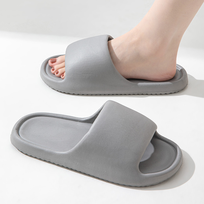 Popular home non-slip soft-soled slippers (40-45 sizes, gray) [please contact customer service to confirm the delivery size after placing the order]
