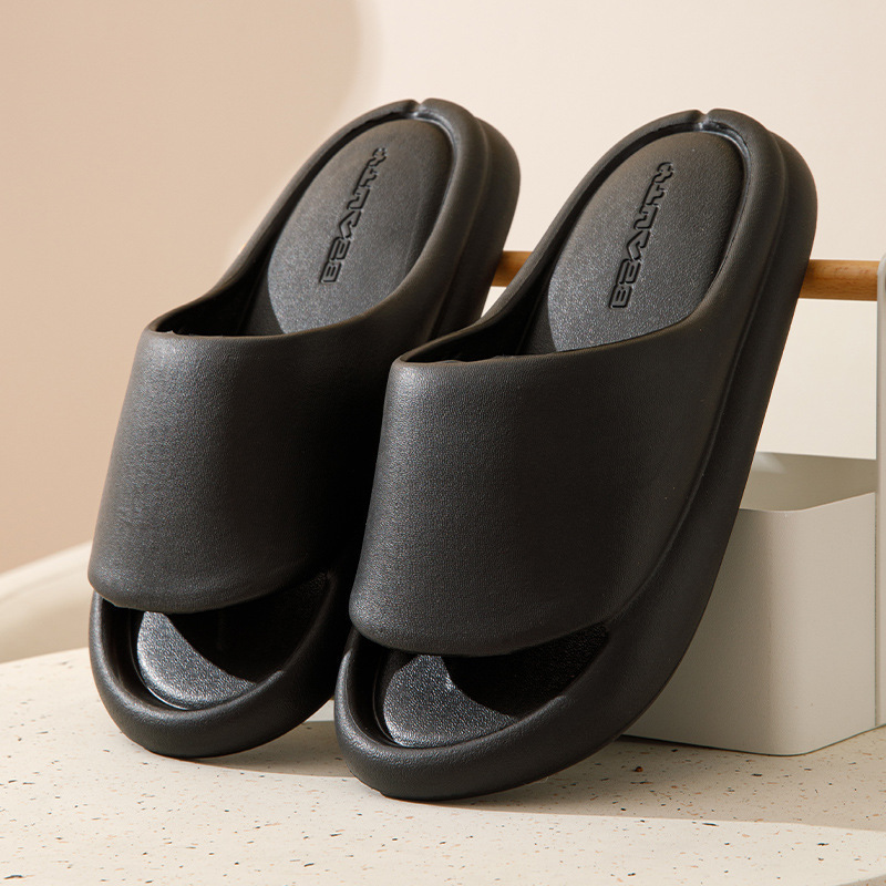 Popular home non-slip soft-soled slippers (40-45 sizes, black) [please contact customer service to confirm the delivery size after placing the order]