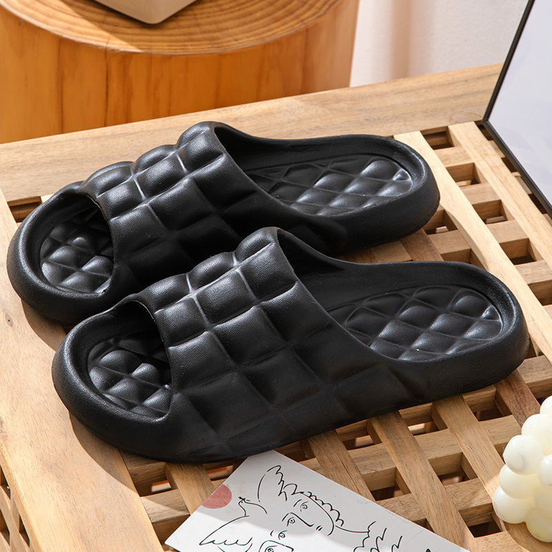 Popular home non-slip soft-soled slippers (40-45 sizes, black) [please contact customer service to confirm the delivery size after placing the order]