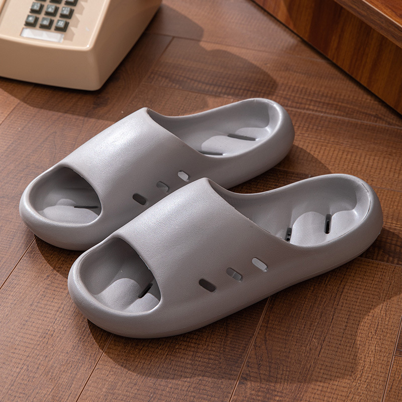 Popular home non-slip soft-soled slippers (40-45 sizes, gray) [please contact customer service to confirm the delivery size after placing the order]