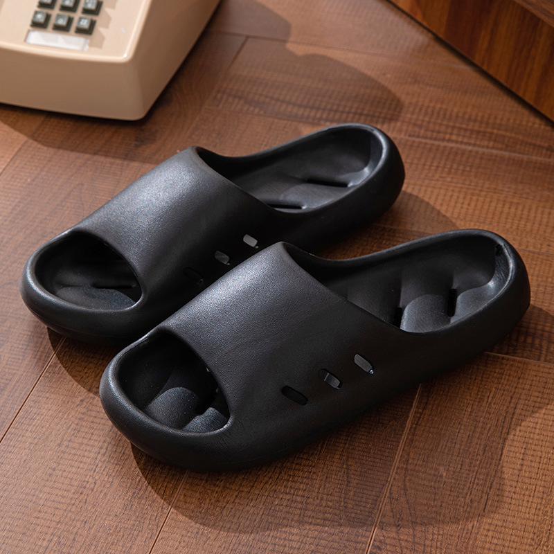 Popular home non-slip soft-soled slippers (40-45 sizes, black) [please contact customer service to confirm the delivery size after placing the order]