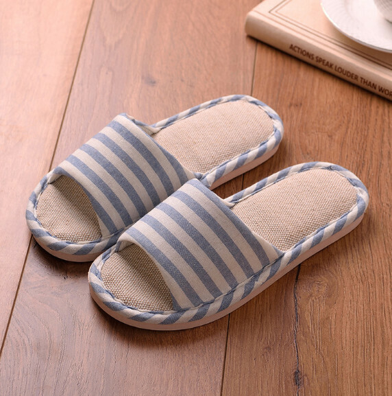 Popular non-slip soft-soled cotton and linen slippers (light blue) [size 40-45] [contact customer service after placing the order to confirm the delivery size]