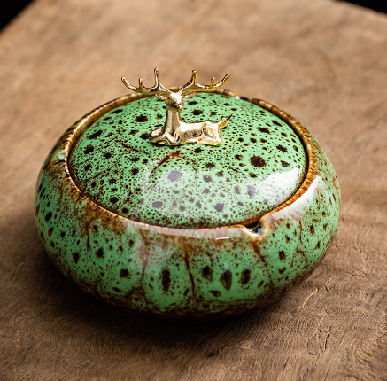 Hot push ashtray (Jinlu ashtray--kiln green (with cover))