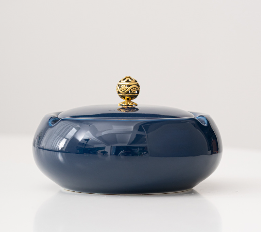 Hot tea bowl and tea set (ink round ashtray---Jilan (with lid))