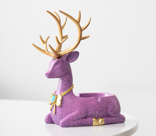 Hot-recommended resin ashtray home furnishings (Lucky Deer Ashtray---Purple)