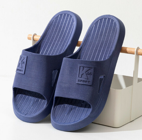 Hotly recommended non-slip thick-soled sandals (blue - letter style) [size 40-45] [contact customer service after placing the order to confirm the delivery size]