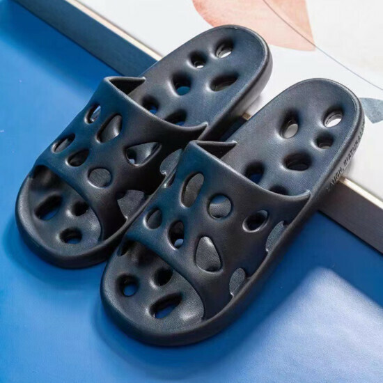 Hot recommended bathroom soft-soled slippers (size 40-45 [black] - leaking) [please contact customer service to confirm the delivery size after placing the order]