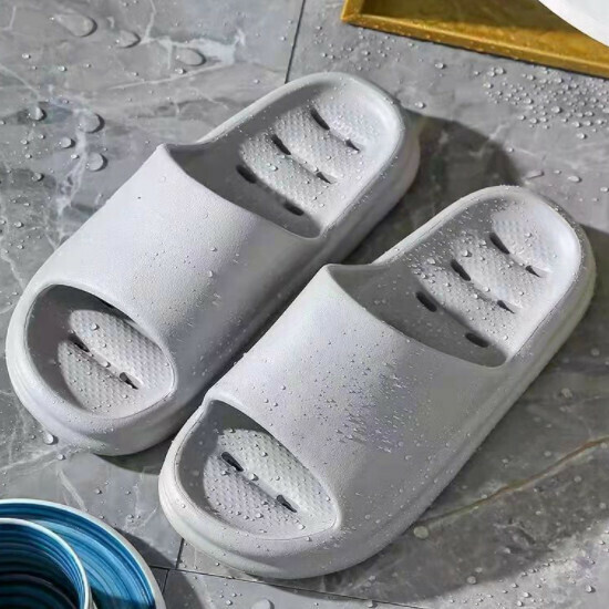 Hotly recommended bathroom soft-soled slippers (size 40-45 [grey]-3022) [please contact customer service to confirm the delivery size after placing the order]