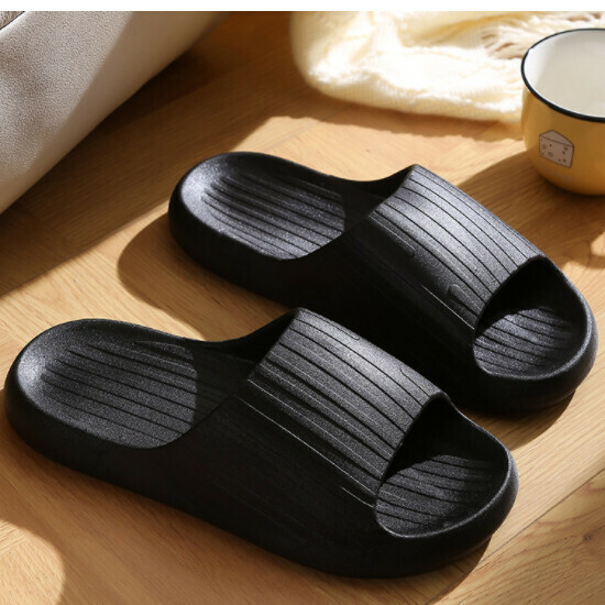 Hotly recommended thick-soled bathroom slippers (size 40-45 [black]-L88) [please contact customer service to confirm the delivery size after placing the order]