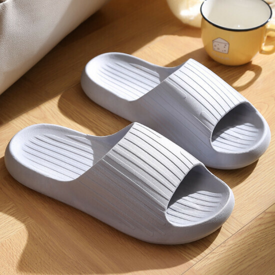 Hotly recommended thick-soled bathroom slippers (size 40-45 [grey]-L88) [please contact customer service to confirm the delivery size after placing the order]