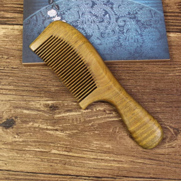 Hot push wood comb [green sandalwood long handle 19cm]