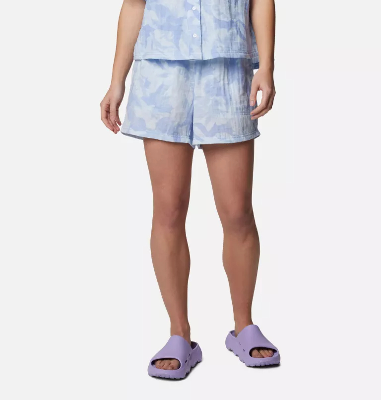 Columbia - Women's Holly Hideaway™ Breezy Shorts