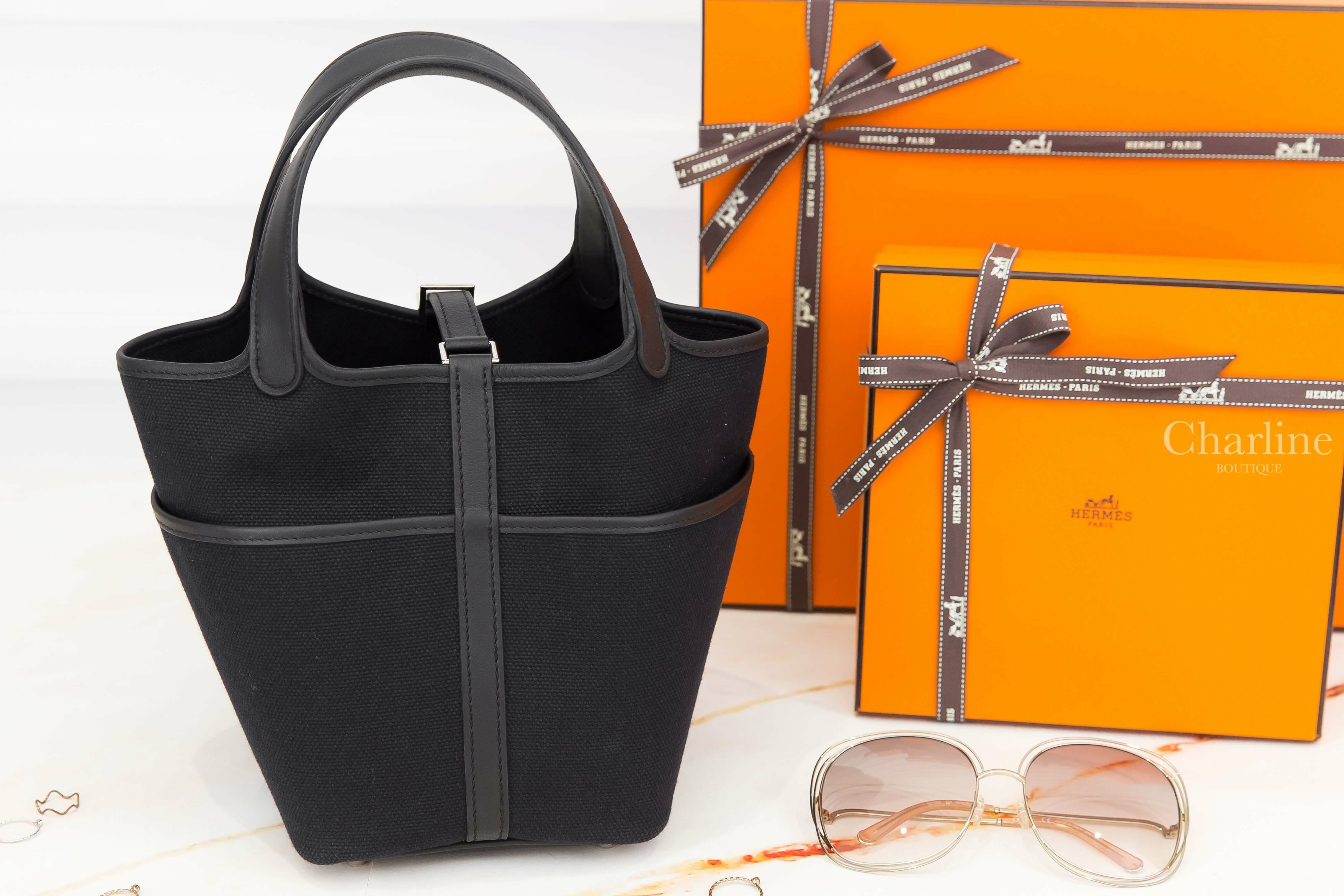 Hermès Picotin Lock 18 Pocket Bag Goeland Canvas / Swift 黑色牛皮銀釦小型提把水桶包-Charline Boutique 精品代購