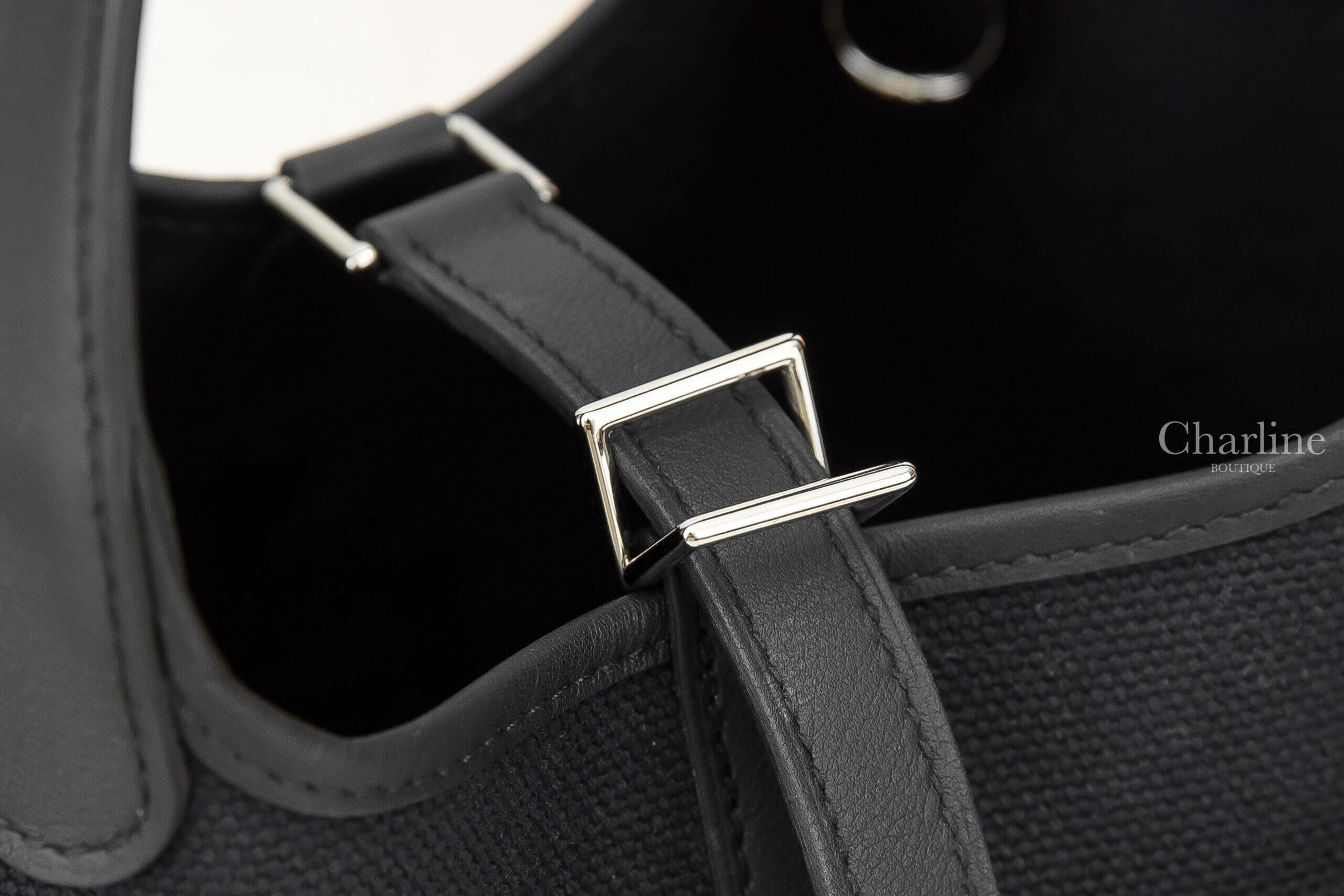 Hermès Picotin Lock 18 Pocket Bag Goeland Canvas / Swift 黑色牛皮銀釦小型提把水桶包