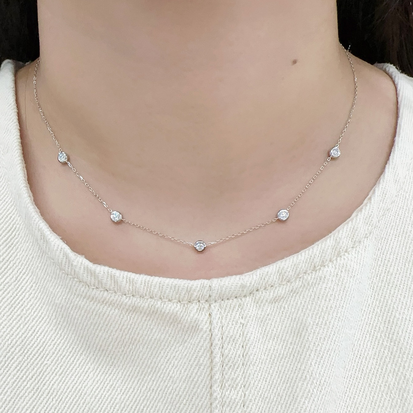 環抱系列 |18K金5顆鑽鑽石頸鏈