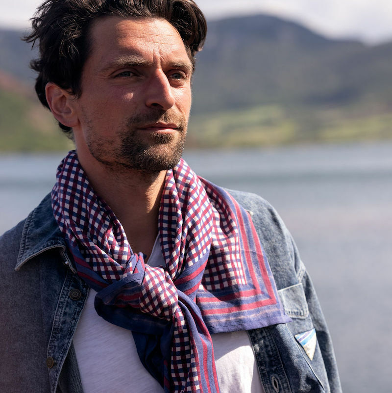 泰拉格紋-迷霧藍榴紅雙色 | 領巾