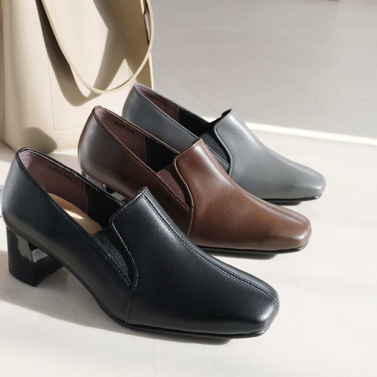 Ms. Jeune 日本製真皮方頭彈性側邊裸靴 踝靴 女鞋【PO5576】