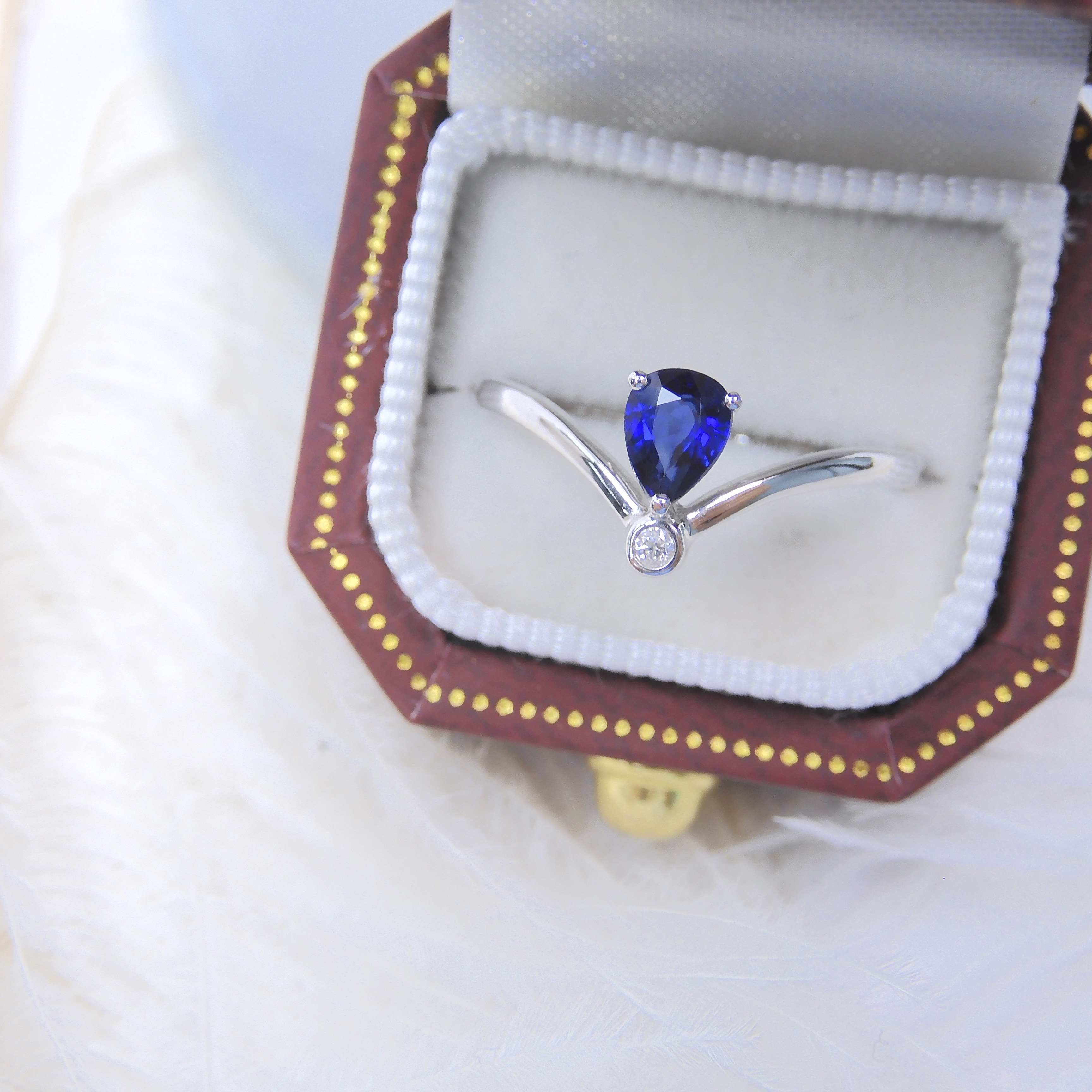 18K金 0.45ct 藍寶石戒指