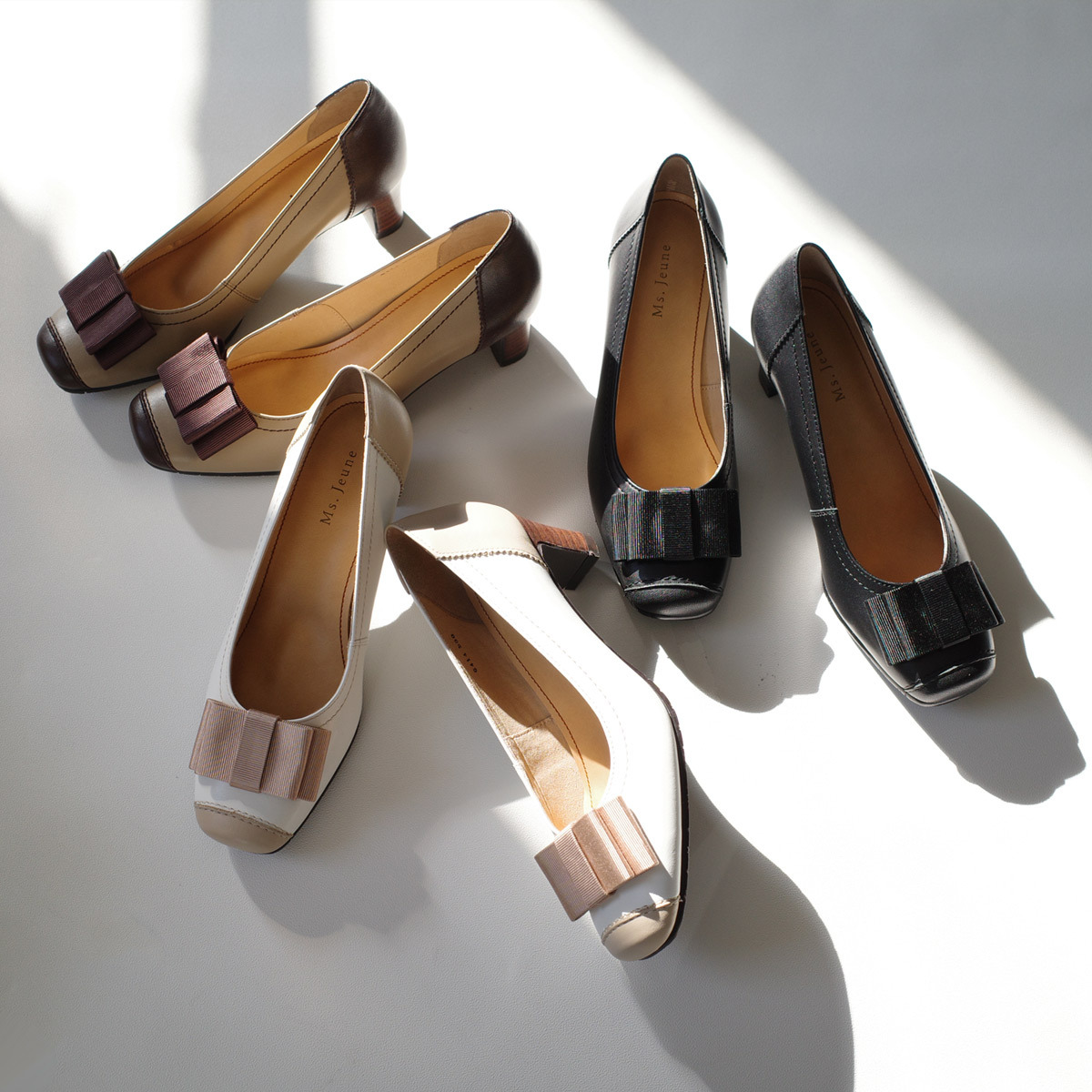 Ms. Jeune 女用日本牛皮蝴蝶結高跟鞋