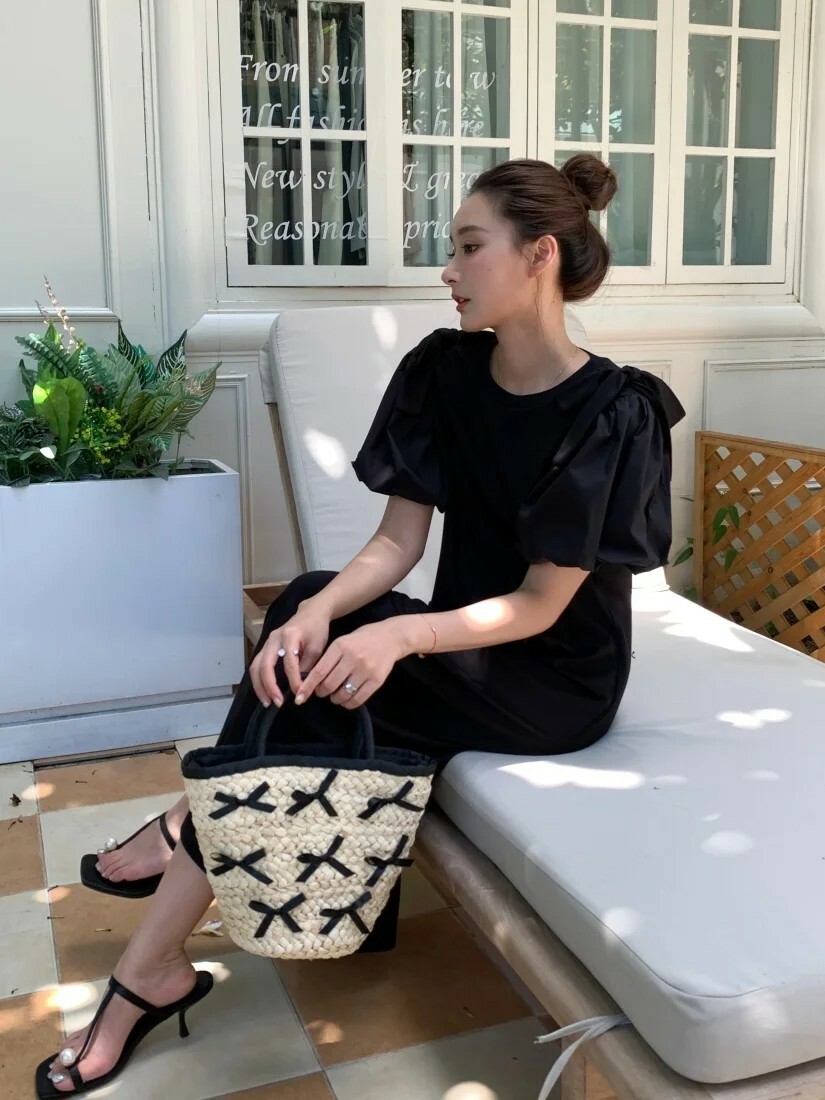 雙肩長織帶澎澎袖造型圓領長洋裝 / 2色 (Elegant & Love)