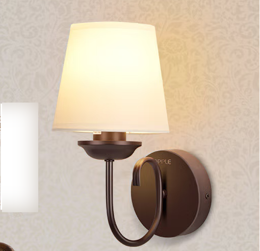 Hot wall lamp