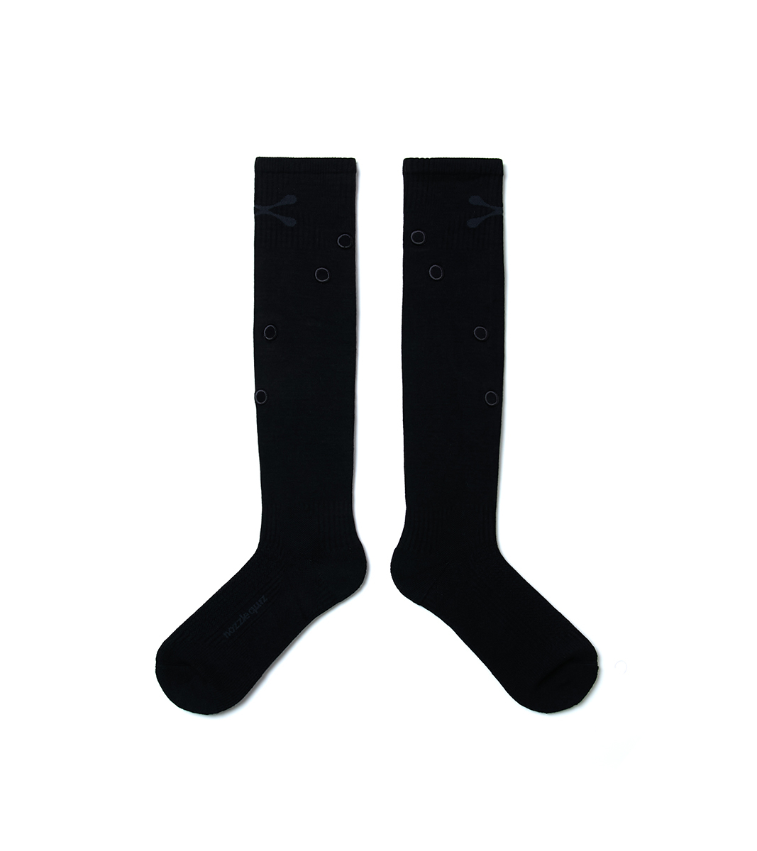 Eyelet knee socks (鎳)｜nozzle quiz®