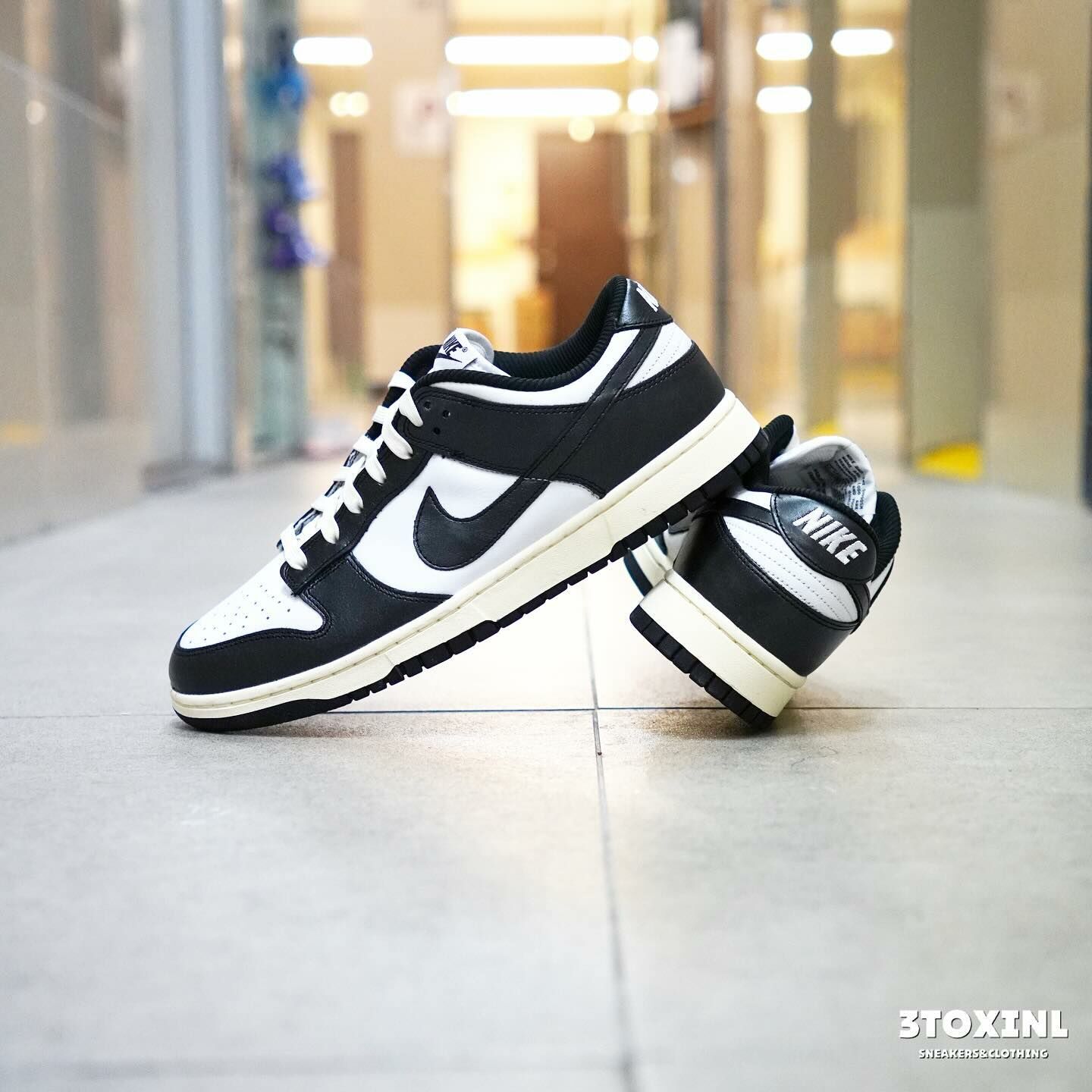 (預訂) Nike Dunk Low - Vintage Panda