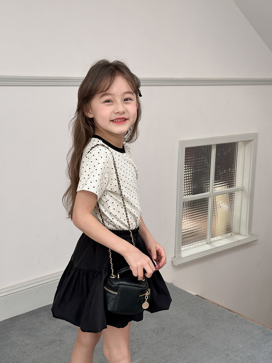 簡約波點刺繡蝴蝶結上衣