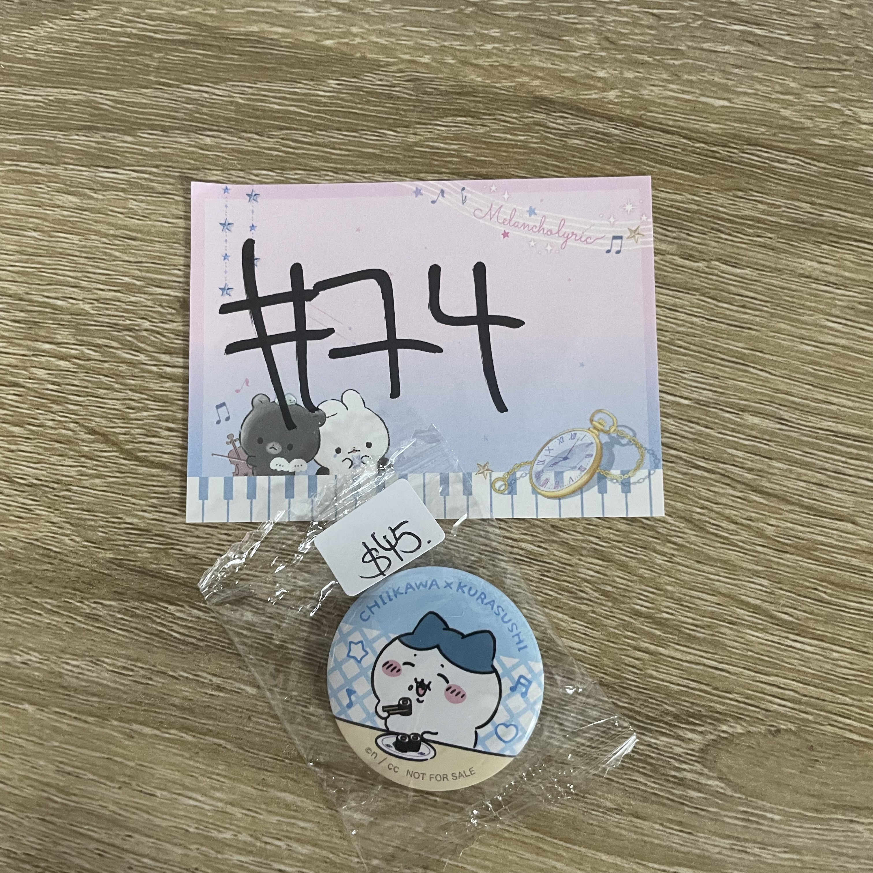 CHIIKAWA  八字貓 襟章#74