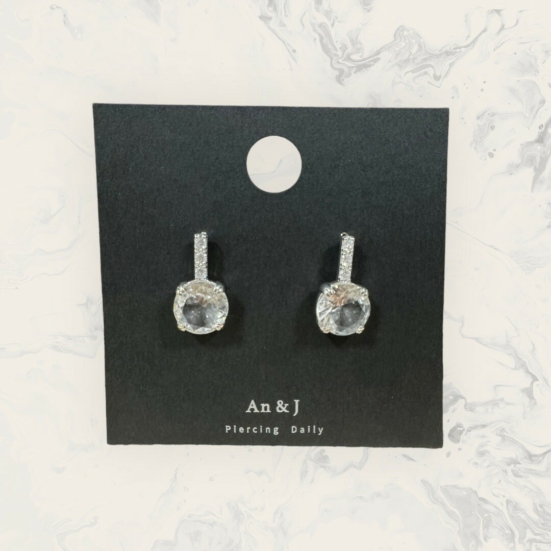 韓國直送-銀針 直排列圓鋯下四爪大圓鋯 鍍14K