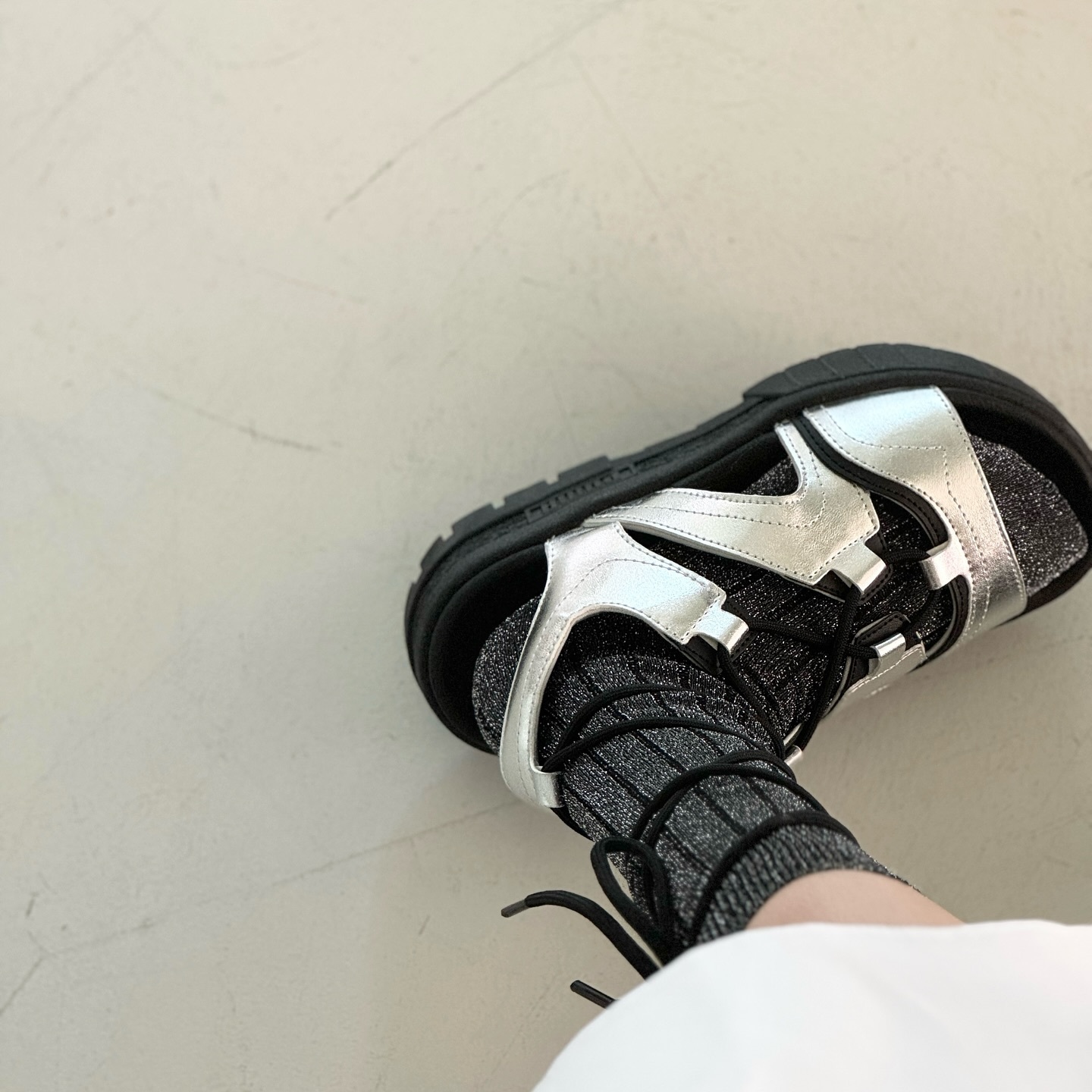 PUMA Mayze Sandal Metallic Y2K風格 銀色 黑色 厚底 增高 羅馬 涼拖鞋 39950201