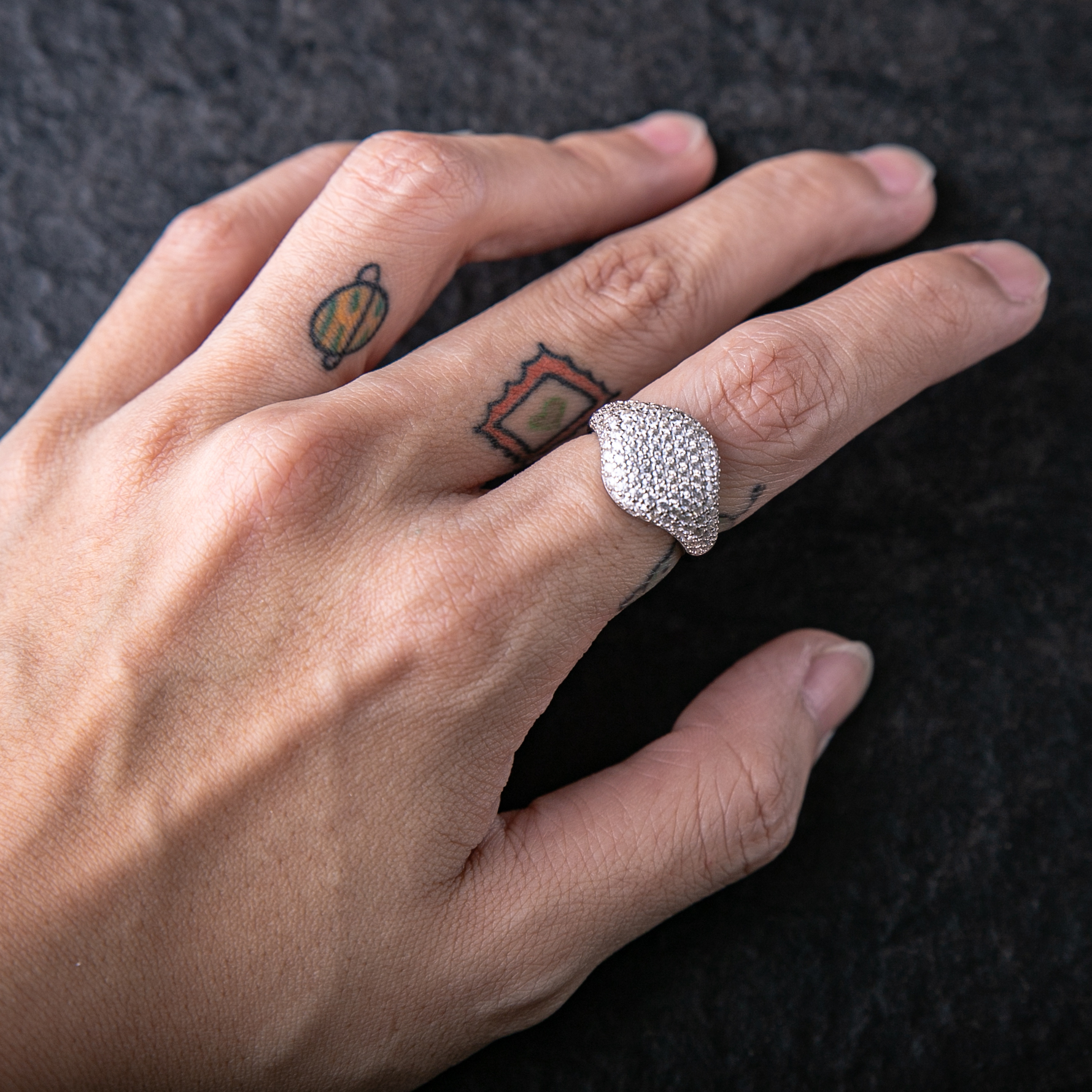 Gold Coast 戒指-莫桑石-S925-有證書鑽石