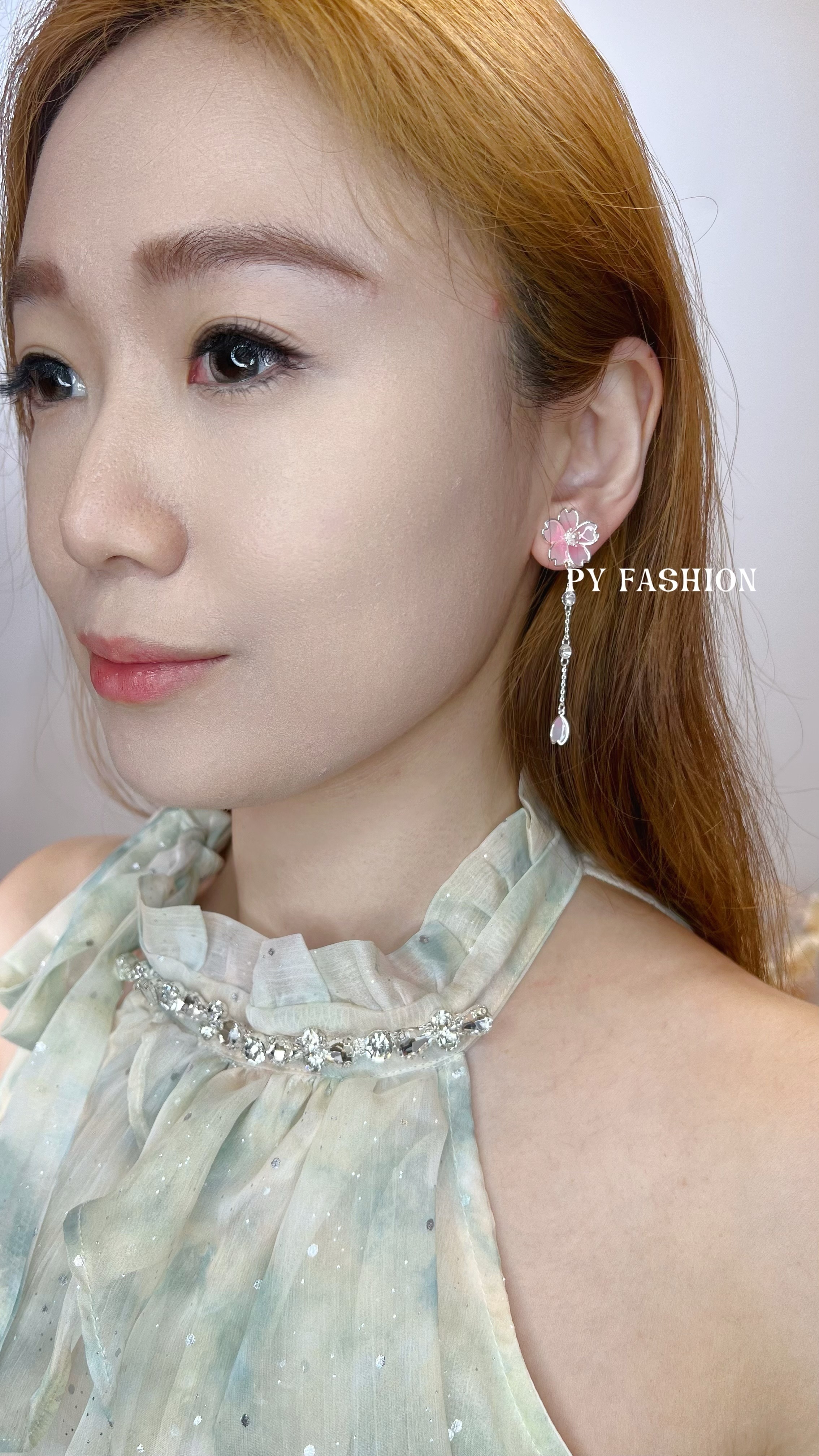 PYA0609 SAKURA PETAL EAR RING