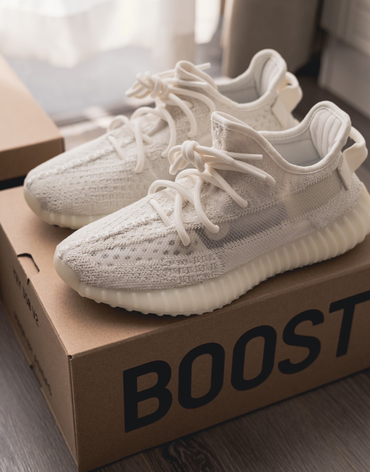 sneakers yeezy boost 350 v2