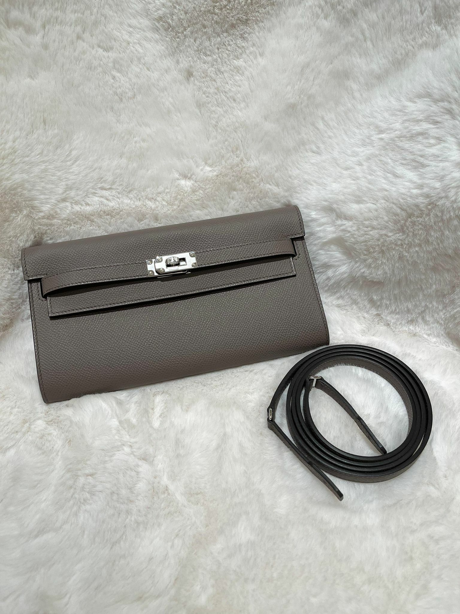 Kelly to go  8F etain ck epsom W