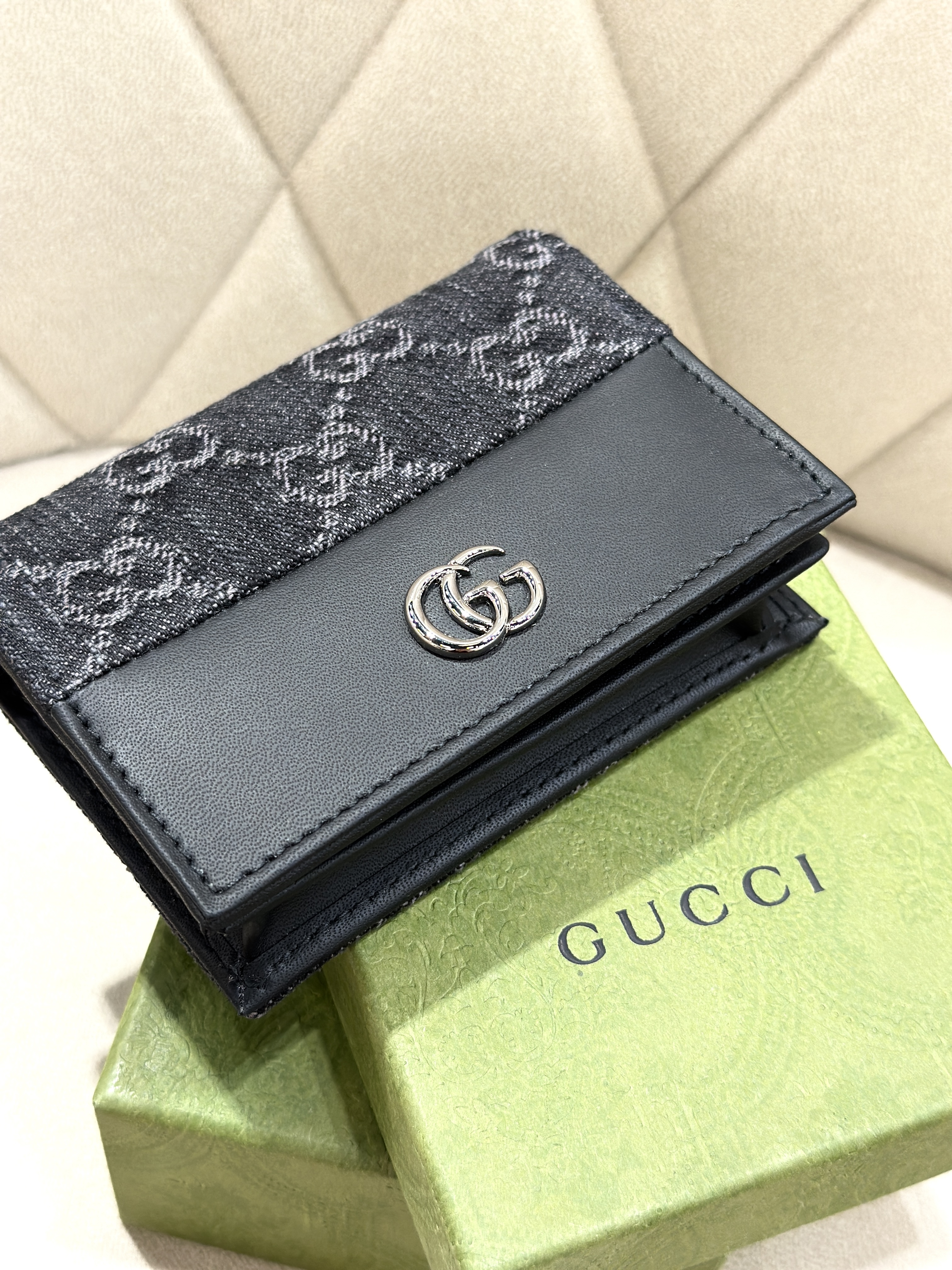 GUCCI GG Marmont Card Case Wallet