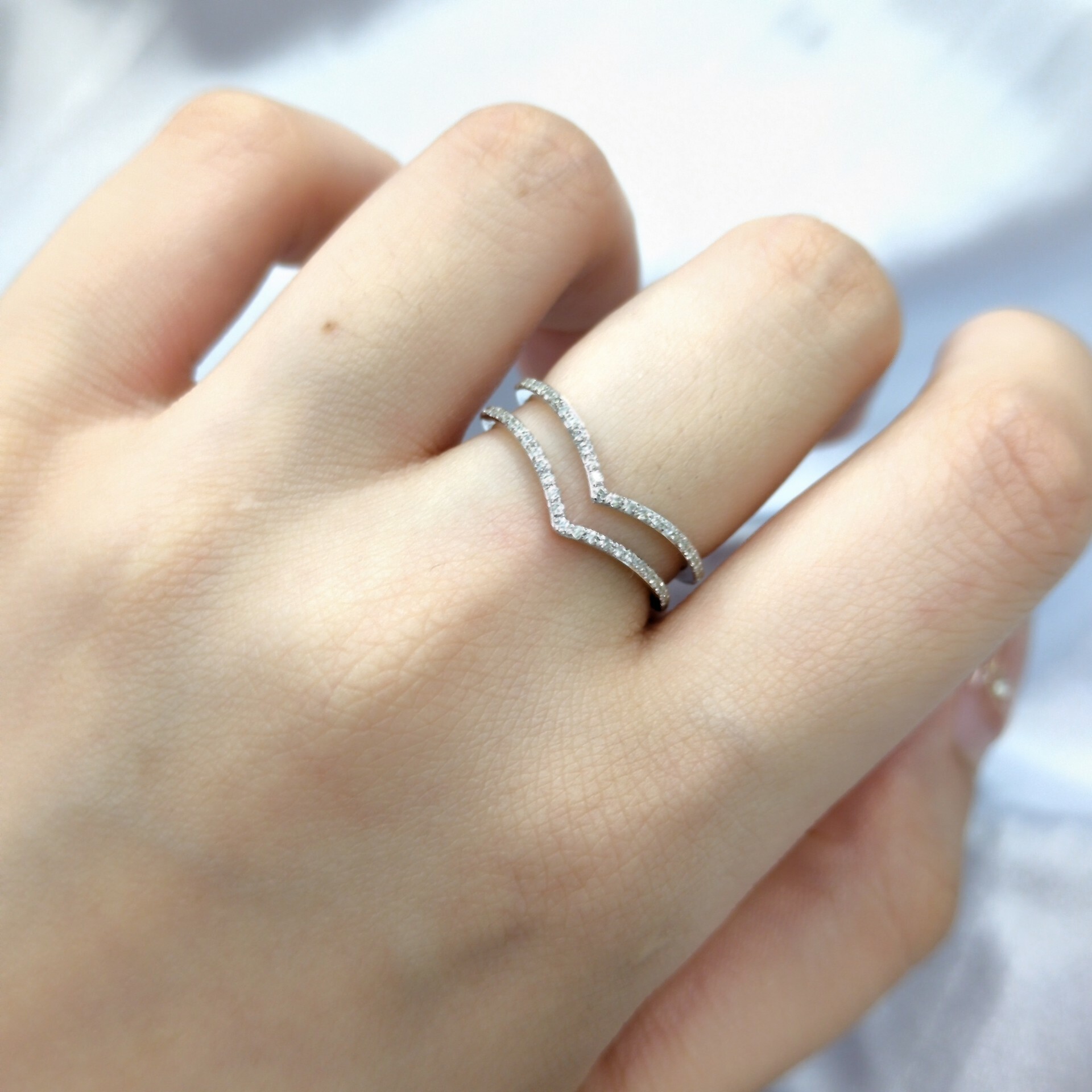 全新18K白金16份鑽石戒指