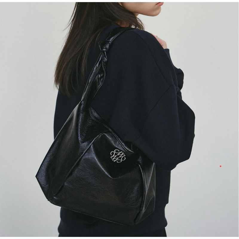 NICK NICOLE 斜背包