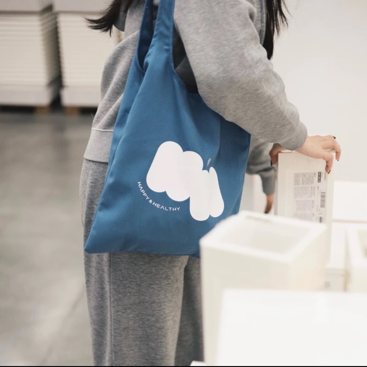 【HH LOGO 帆布袋】𝗖𝗮𝗻𝘃𝗮𝘀 𝗧𝗼𝘁𝗲 𝗕𝗮𝗴