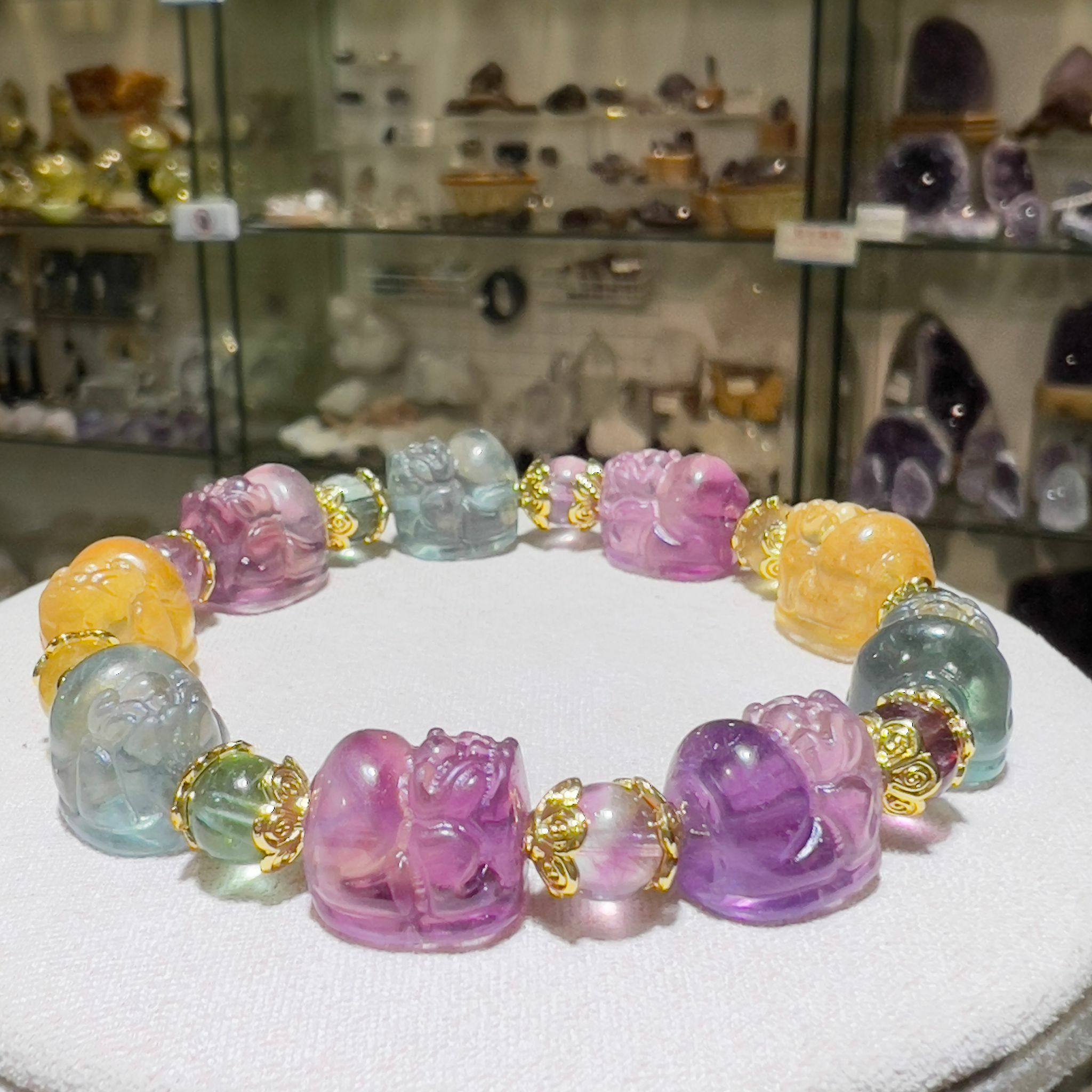 彩螢石貔貅手串 11mm+/-