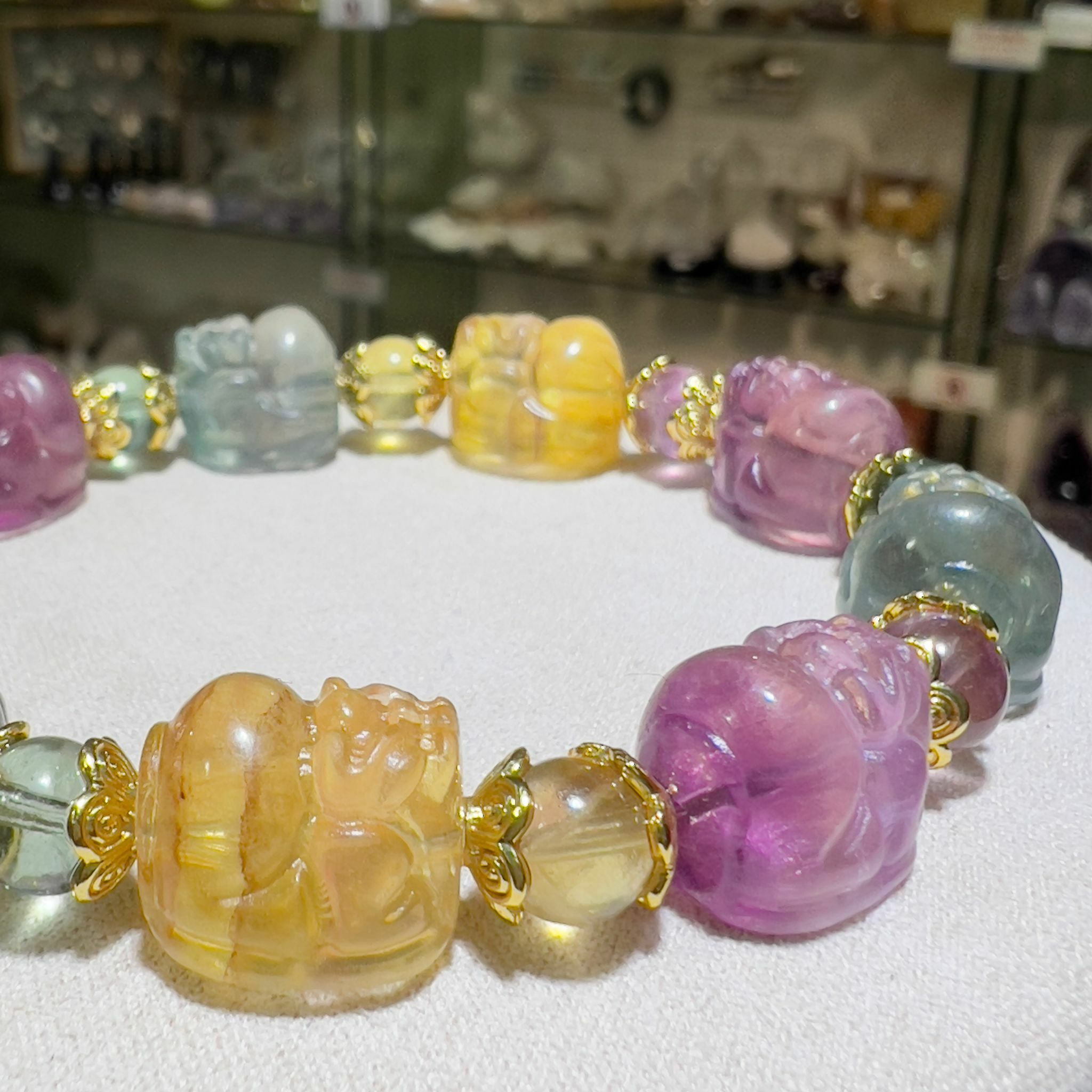 彩螢石貔貅手串 11mm+/-