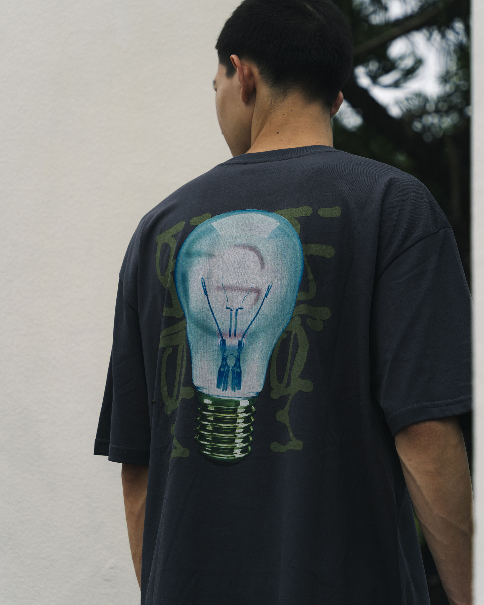 Idealism Mark Bulb Tee