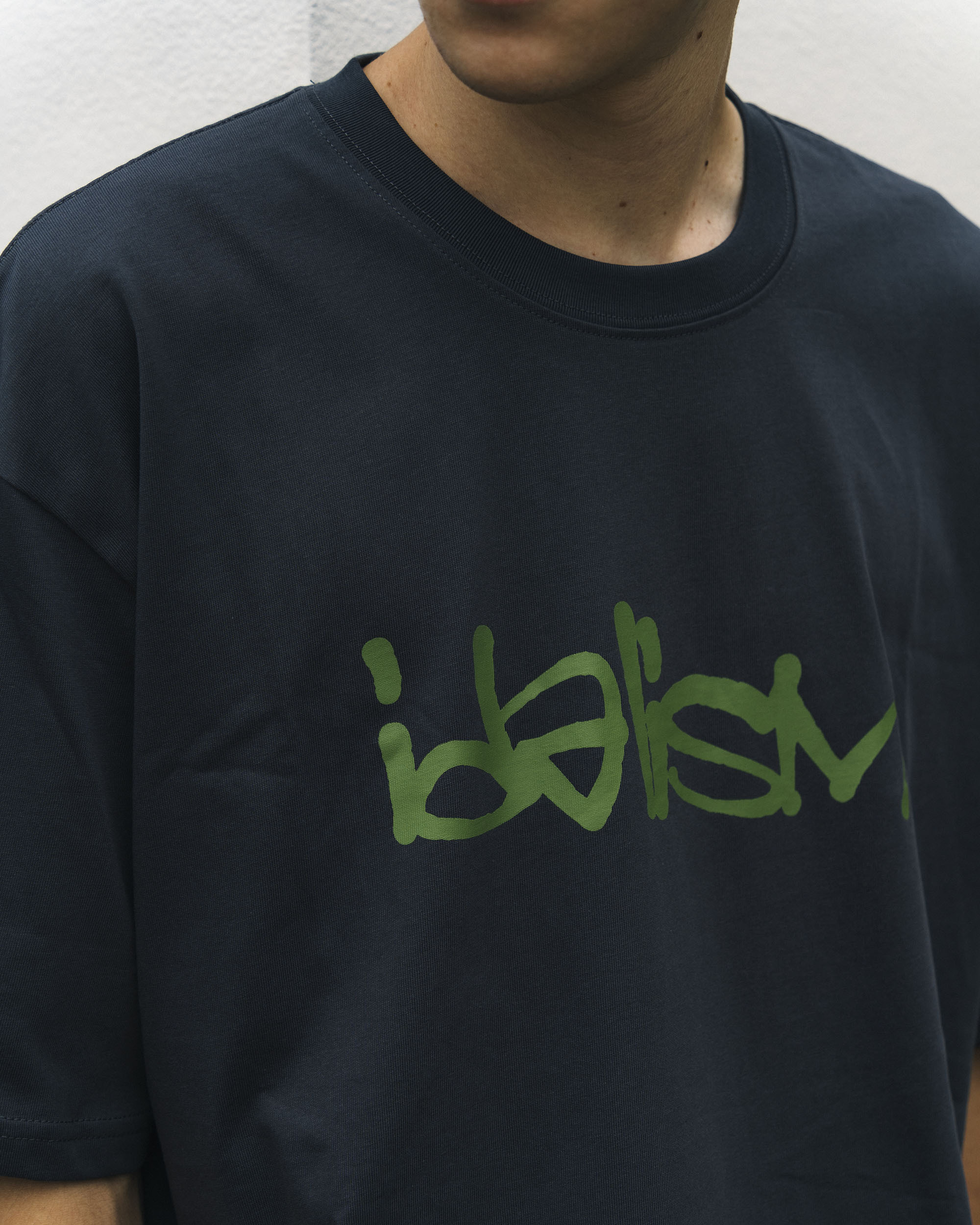 Idealism Mark Bulb Tee