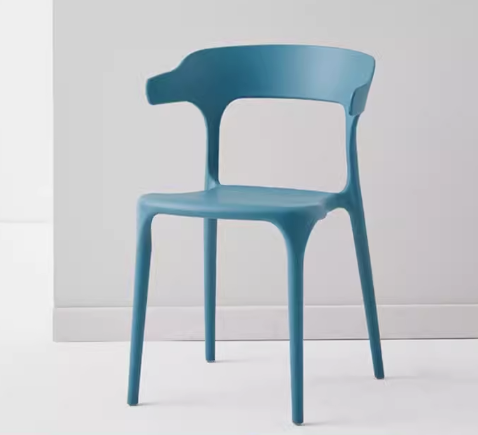 Hot selling simple thickened version of plastic backrest horn dining chair (lonely blue) (size: 41*42*75CM)